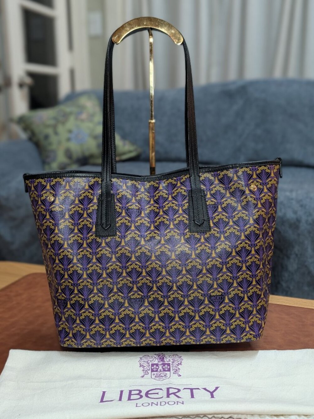 Iphis Little Marleborough Tote Bag in Violet and Golden Ochre (original version)